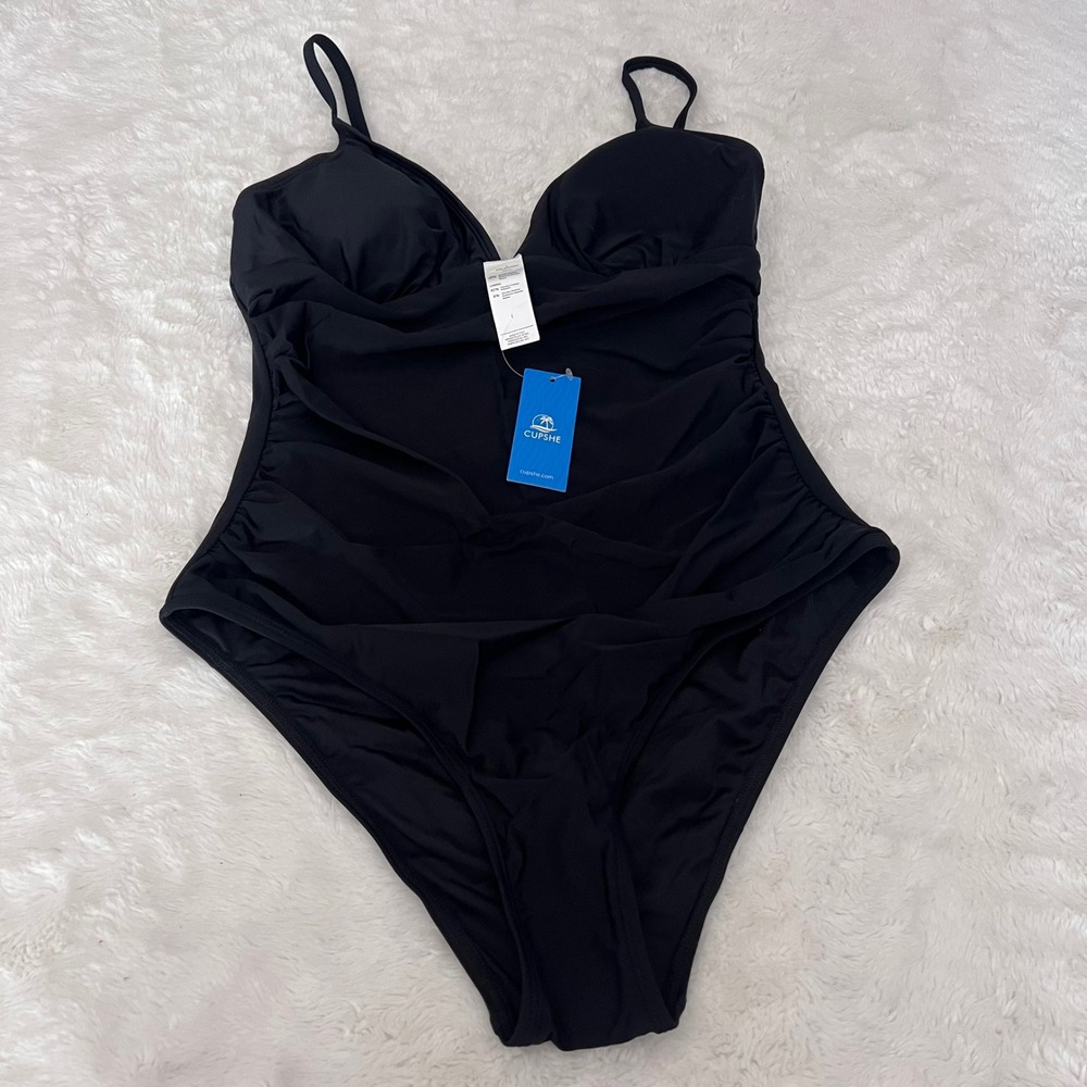 Cupshe Womens Black Ruched V-Neck One Piece Swimsuit Size Large  NWT - Picture 3 of 12